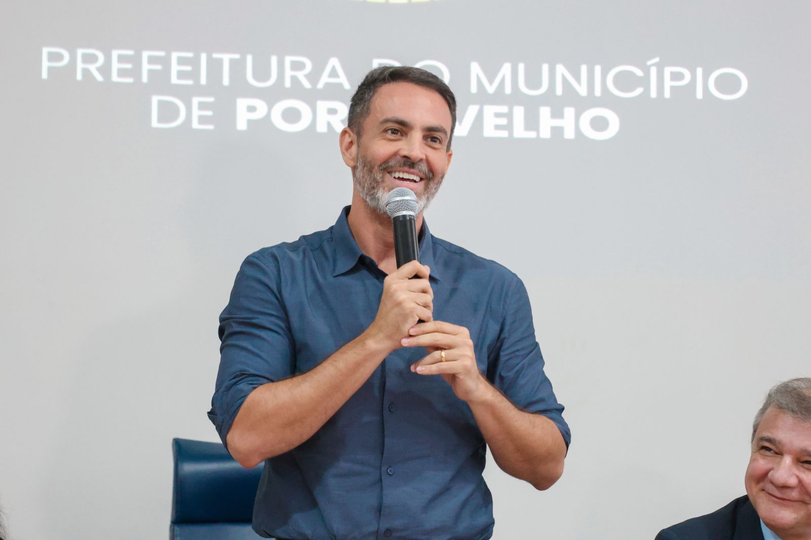 ‘Conecta Autismo’ é uma iniciativa fundamental para fortalecer a inclusão, ampliar o acesso à informação, disse Léo Moraes
