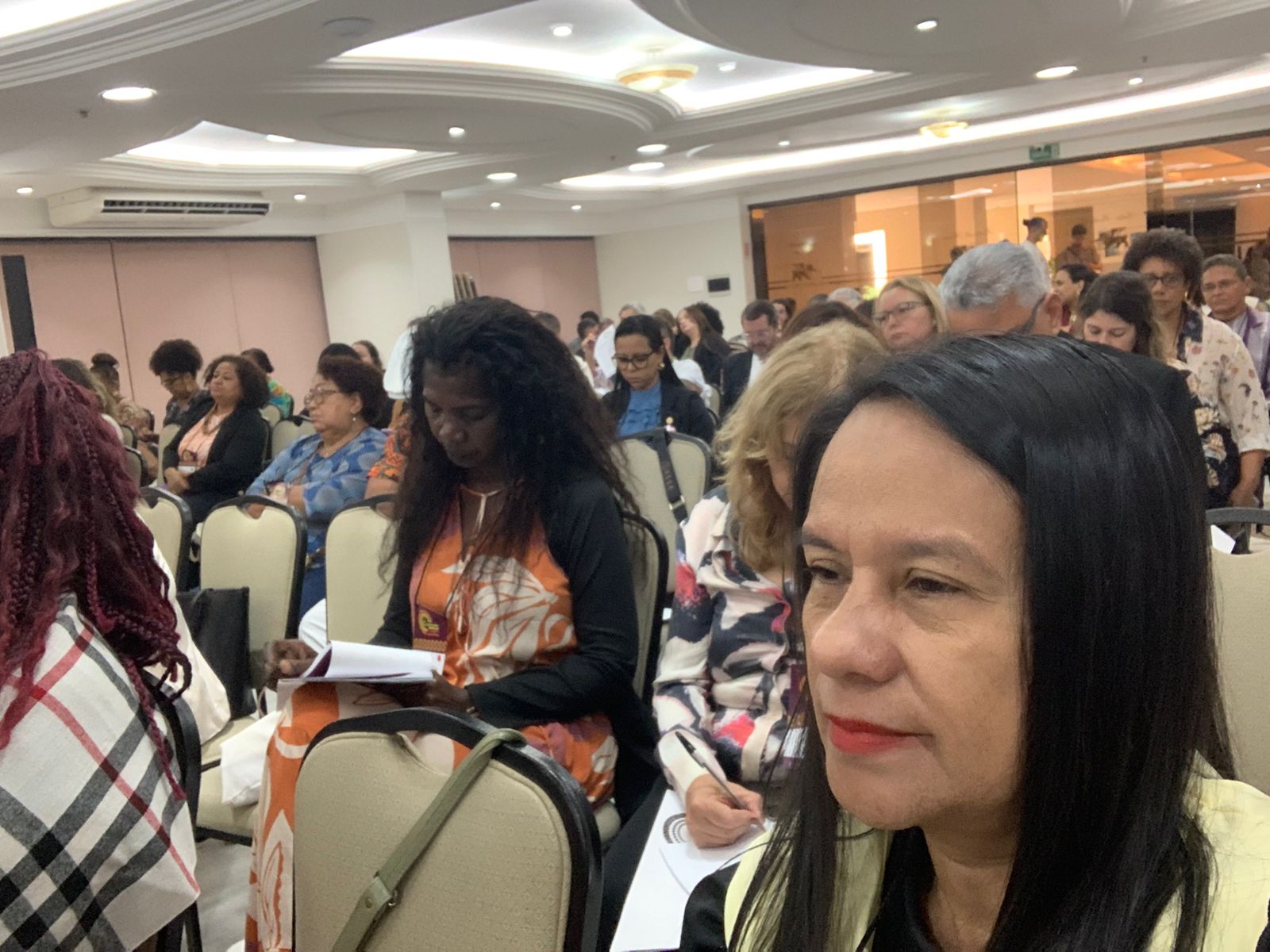 Programação reuni representantes de todo o país para sistematizar propostas e traçar estratégias de enfrentamento às desigualdades