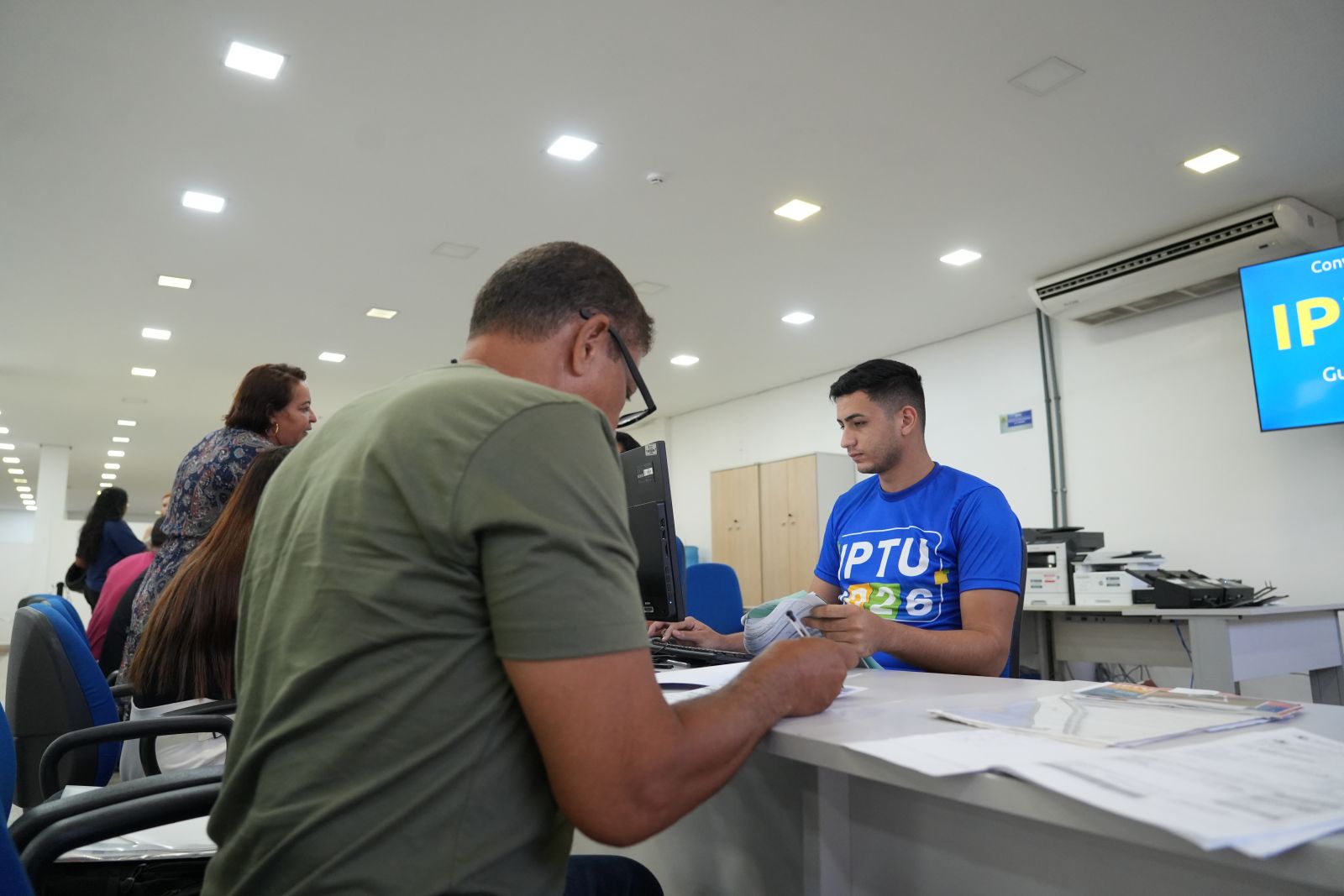 Refis oferece desconto de até 100% em juros e multas para pagamento à vista