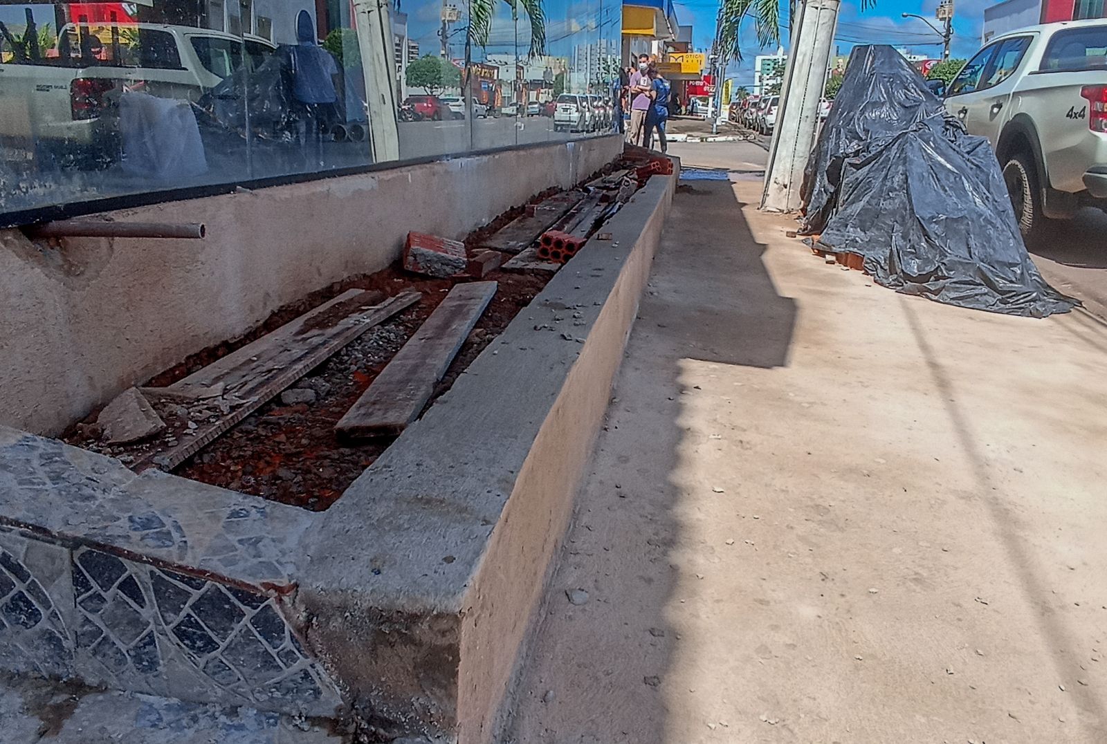 Canal é destinado ao envio de informações sobre obras que possam estar em desconformidade com a legislação