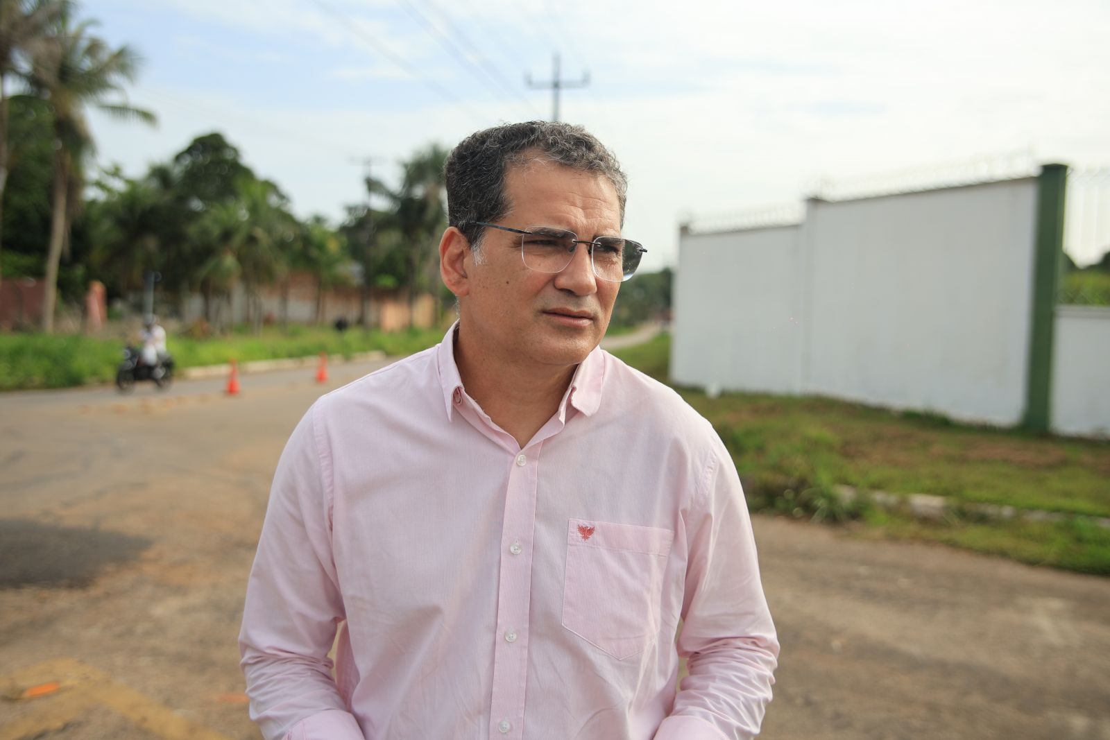  Iremar Torres explicou que o trecho afetado apresenta risco de novos deslizamentos