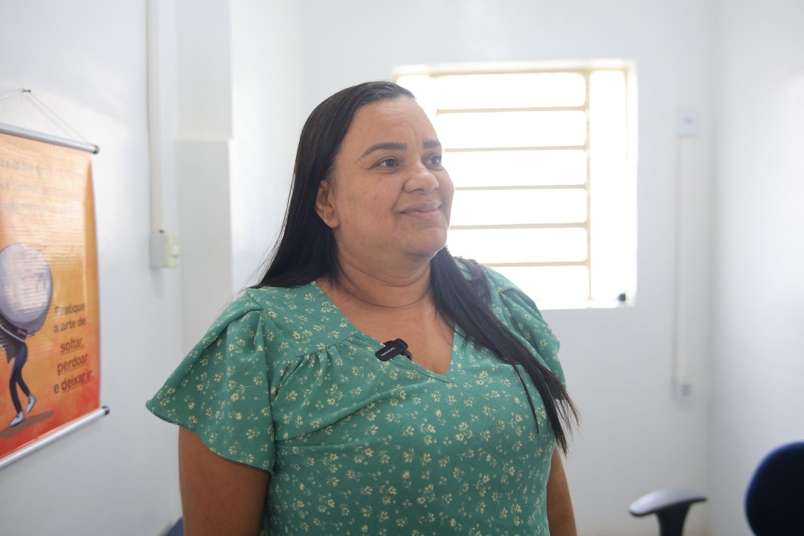 Para Francisca Josiane, diretora do Departamento de Saúde Ocupacional da Semad, a cartilha representa um avanço nas ações voltadas à promoção da saúde dos servidores