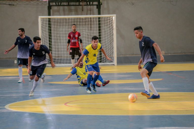 Apenas as equipes campeãs de cada modalidade garantirão vaga para representar o município na etapa final do JIR