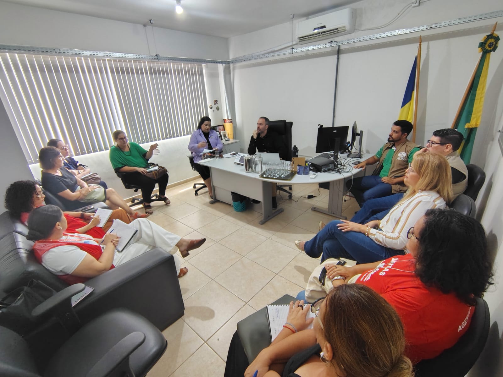 Instituições que integram a rede de proteção social debateram o aumento do fluxo migratório em Porto Velho