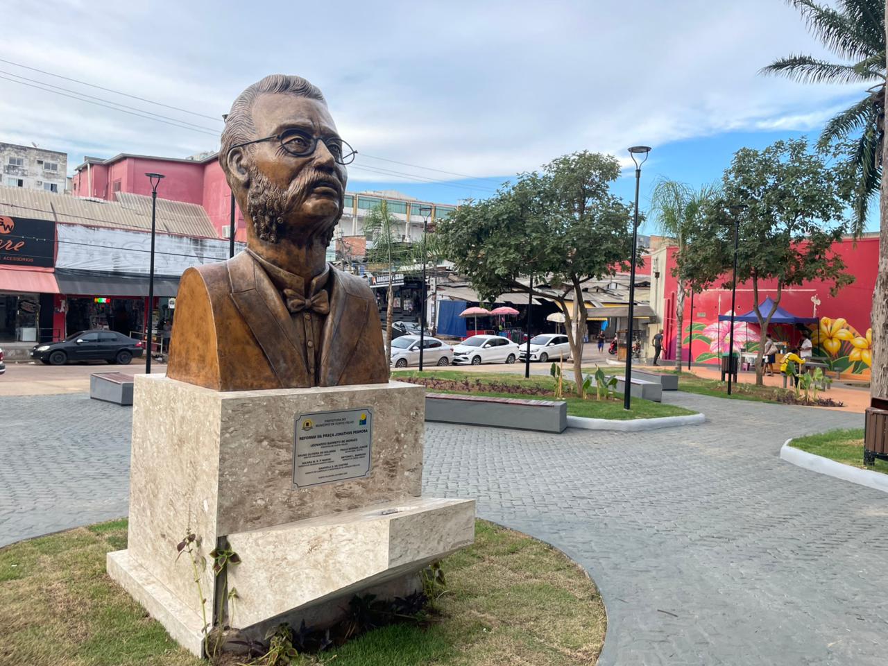 Mais do que movimentar a economia, o artesanato também preserva saberes e tradições da região