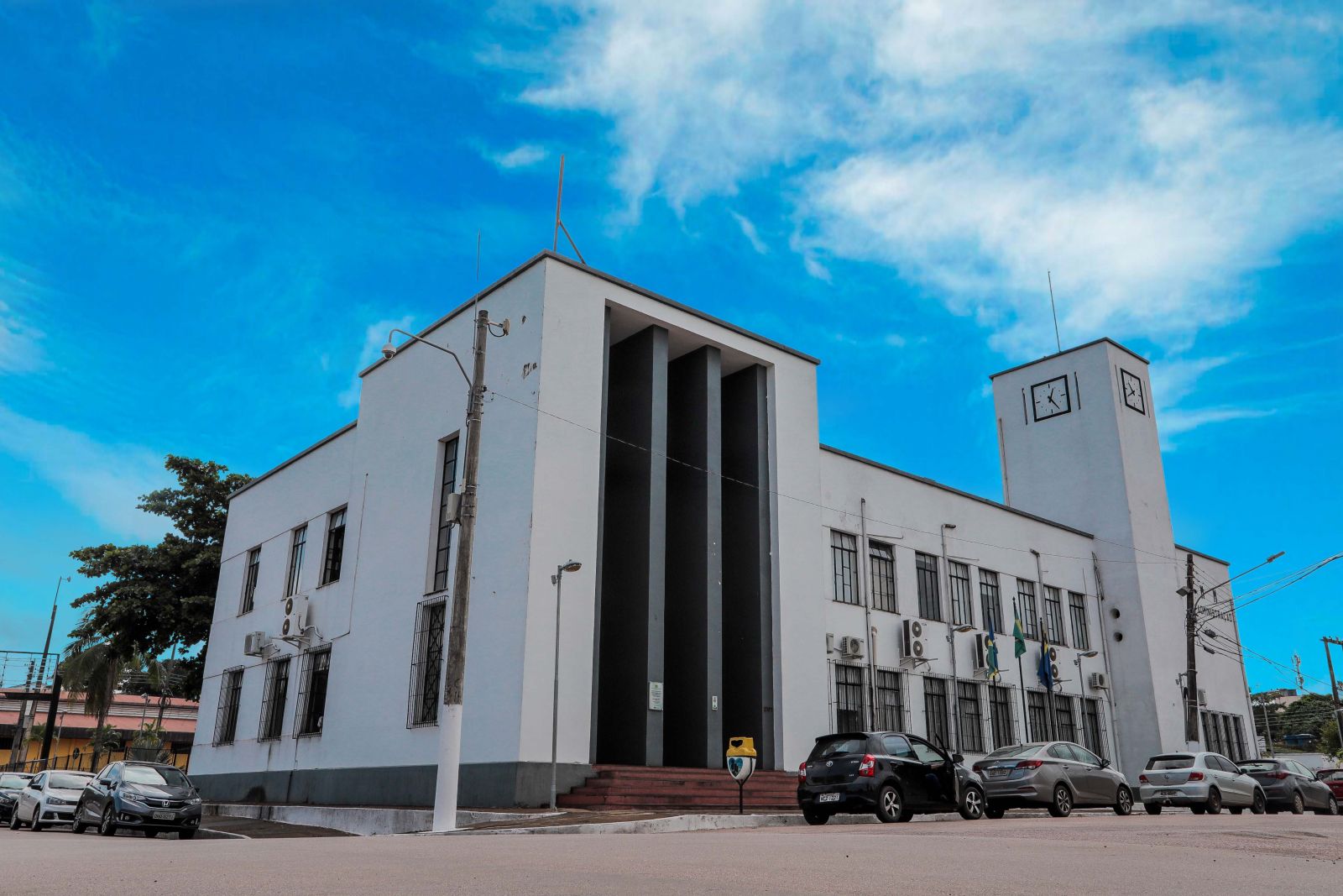 Valores economizados estão sendo investidos em diversos setores sociais